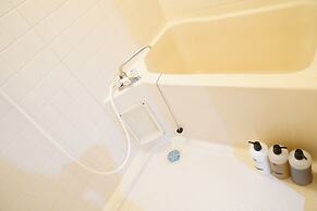 Metro Daikoku Apartment