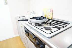 Metro Daikoku Apartment