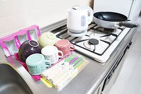 Metro Daikoku Apartment