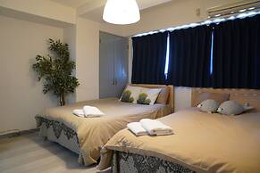 Metro Daikoku Apartment