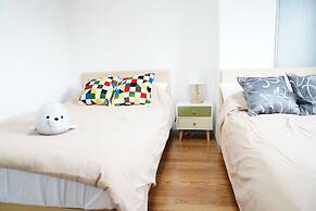 Metro Daikoku Apartment