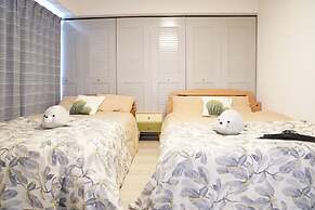 Metro Daikoku Apartment