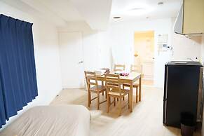 Metro Daikoku Apartment