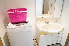 Metro Daikoku Apartment