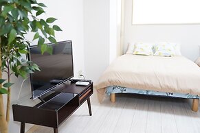 Metro Daikoku Apartment
