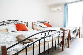 Metro Daikoku Apartment