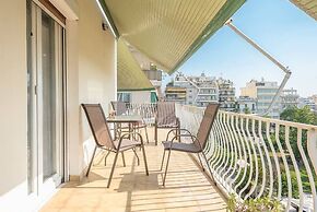 Central Flat with Cosy Sunny Terrace