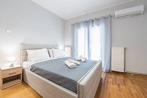 Central Flat with Cosy Sunny Terrace