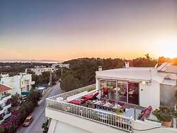 Sea View Apartment with Hot Tub & Sauna