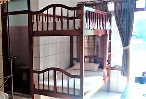 Wisma & Kantin Amanda