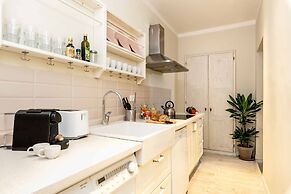 New Opening special - Historic center - Private patio