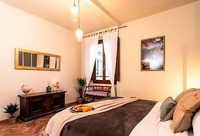Florentine Palazzo - 4 bedrooms - Historic Center apt
