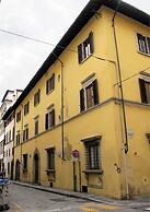 Florentine Palazzo - 4 bedrooms - Historic Center apt