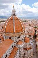 Elegant and historic 3-Bedroom in city center