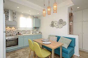 Beach Connection Naxos town