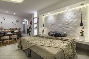 Exclusive Studios Naxos Town