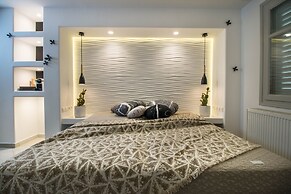 Exclusive Studios Naxos Town