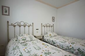 Exclusive Luxury Frontline Apt. Amazing Views