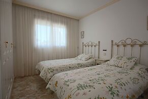 Exclusive Luxury Frontline Apt. Amazing Views