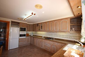 Luxury Villa Surrounded by Vineyards - 7bd Great for Big Groups W/priv