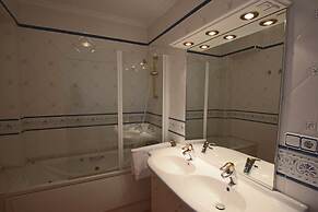 Luxury Villa Surrounded by Vineyards - 7bd Great for Big Groups W/priv