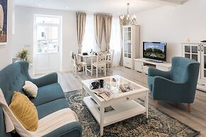 Modern 2bdr Loft in Old Town - Best Location