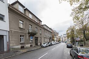 Modern 2bdr Loft in Old Town - Best Location