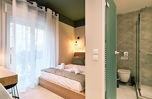 Olympic Spirit Apt in N. Kosmos