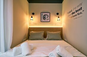 Olympic Spirit Apt in N. Kosmos