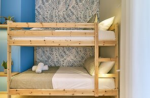 Olympic Spirit Apt in N. Kosmos