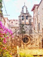 Heart of the City Apartments