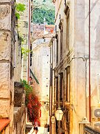 Heart of the City Apartments