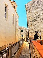 Heart of the City Apartments