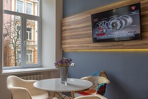 KievApts Sofievskaya 18