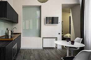 KievApts Sofievskaya 18