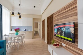 KievApts Sofievskaya 18