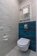 KievApts Sofievskaya 18