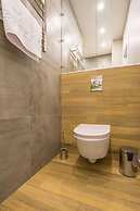 KievApts Sofievskaya 18