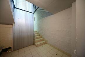 KievApts Sofievskaya 18