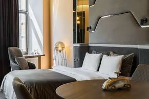 KievApts Sofievskaya 18