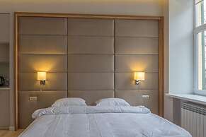 KievApts Sofievskaya 18