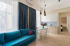 KievApts Sofievskaya 18
