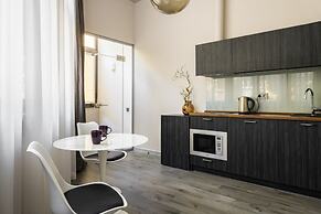 KievApts Sofievskaya 18