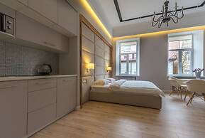 KievApts Sofievskaya 18