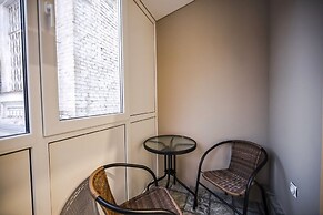 KievApts Pushkinskaya 10