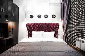 KievApts Pushkinskaya 10