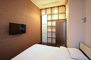 KievApts Pushkinskaya 10