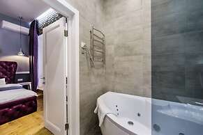 KievApts Pushkinskaya 10