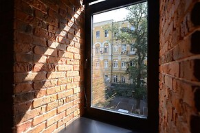 KievApts Pushkinskaya 10
