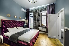 KievApts Pushkinskaya 10